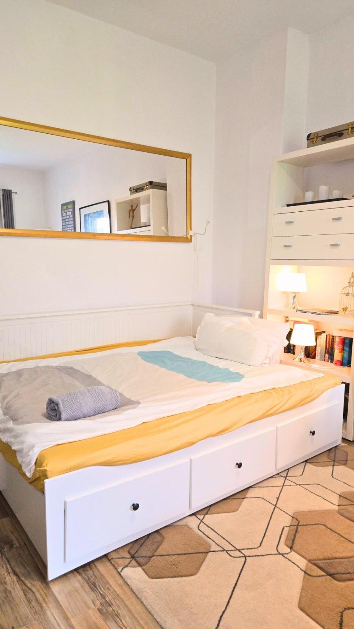 Beautiful Cozy 1-Room Apartment, Near Rhine Düsseldorf Exterior foto